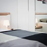 White Apartment Hawelanska