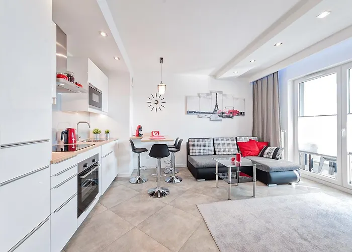 White Apartment Hawelanska